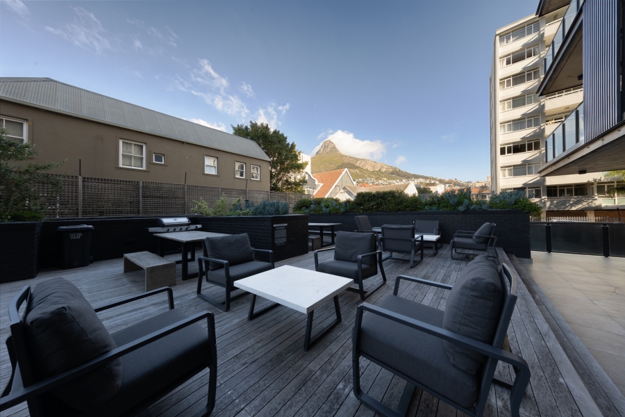 1 Bedroom Property for Sale in Fresnaye Western Cape